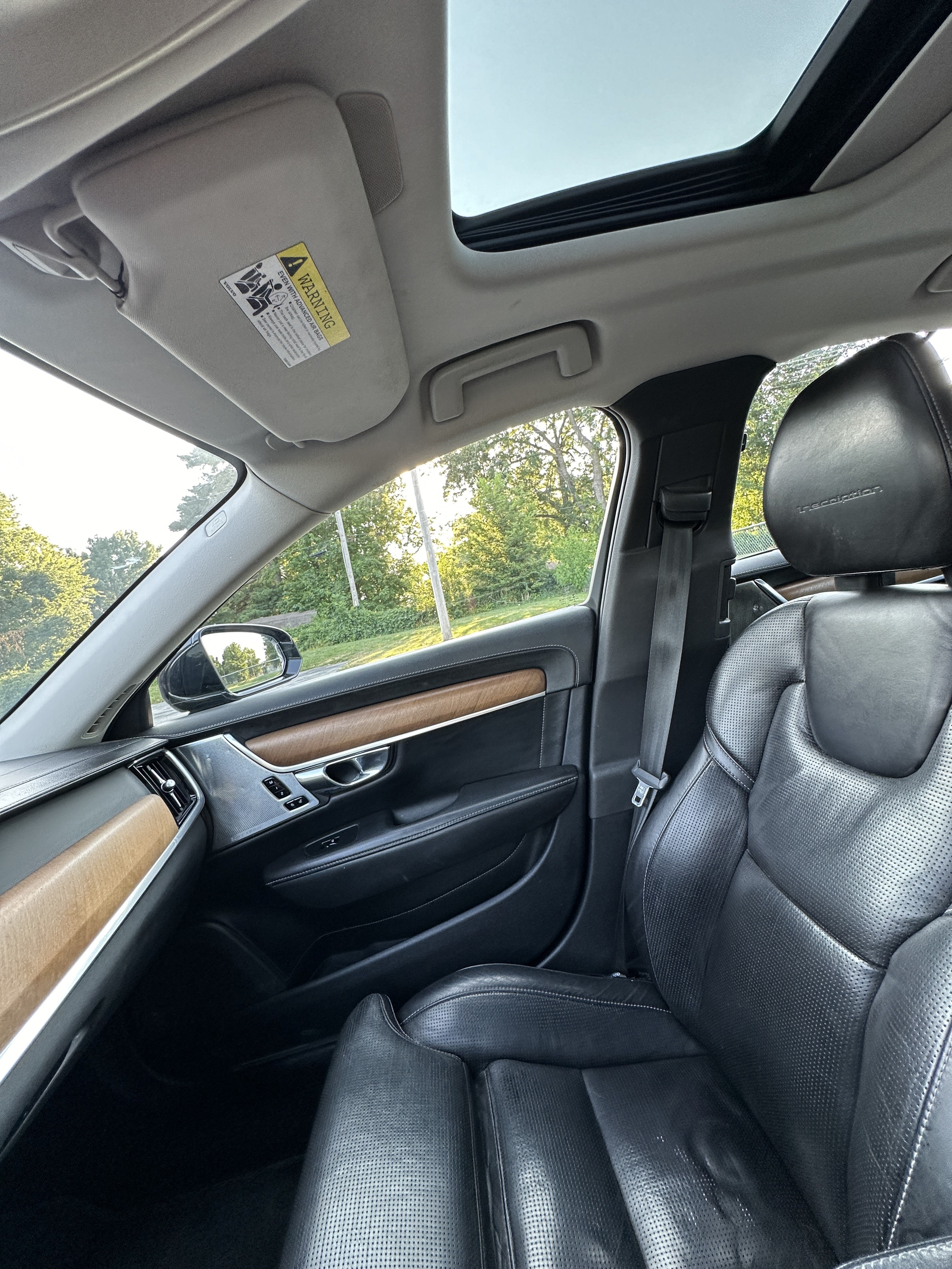 Used 2017 Volvo S90 T6 Inscription w/ Vision Package AWD/4WD image 8