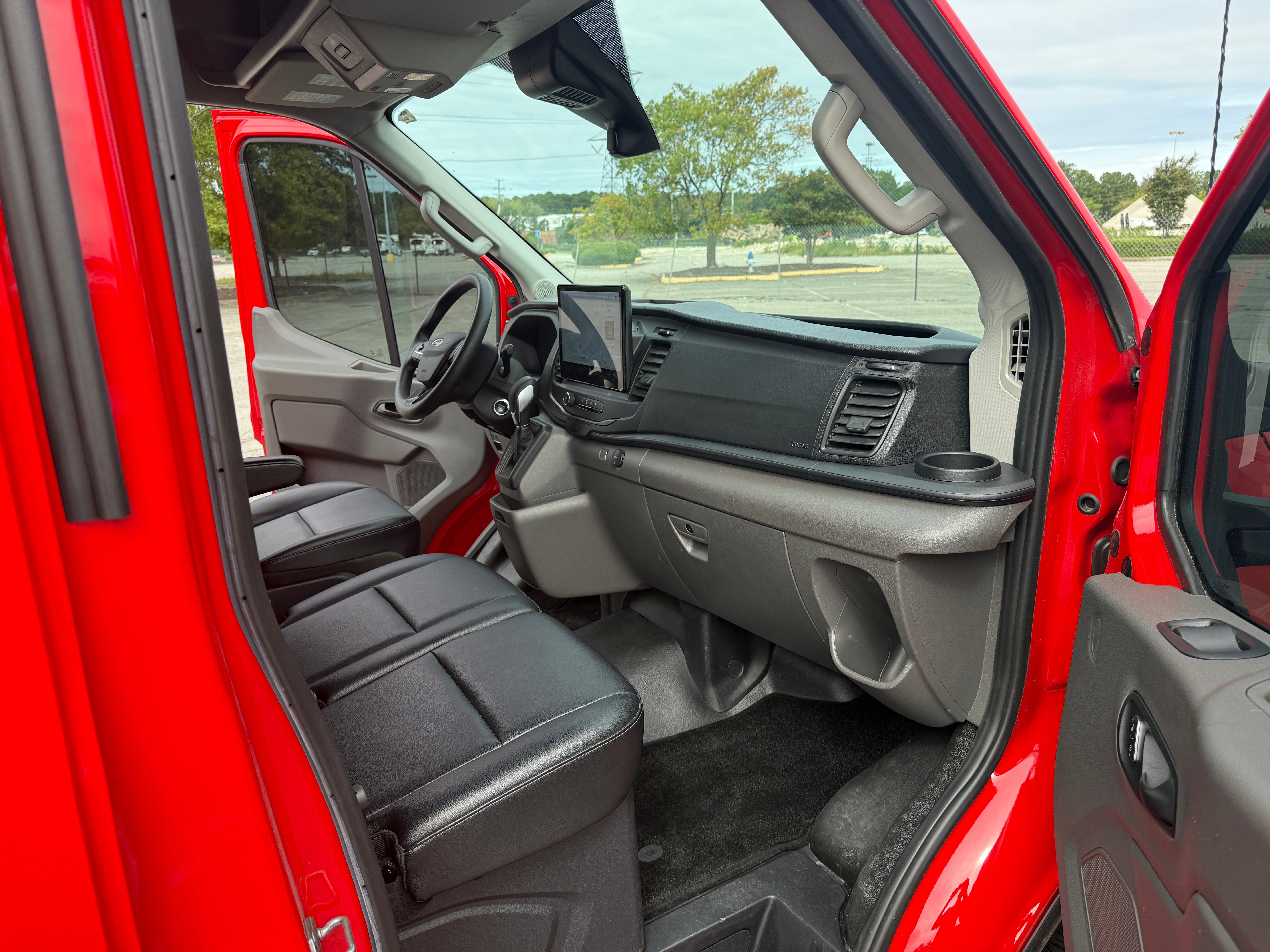 Used 2024 Ford Transit 250 148 High Roof Extended w/ Load Area Protection Package RWD image 17