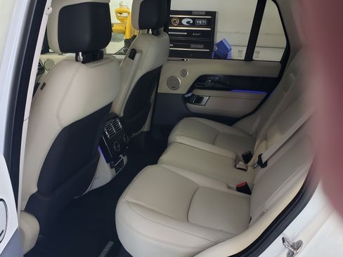 Used 2022 Land Rover Range Rover P525 Westminster Edition AWD/4WD image 3