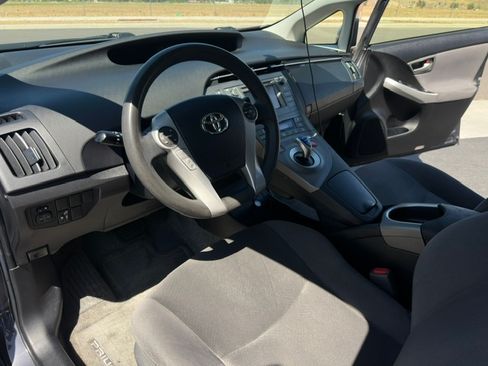 Used 2015 Toyota Prius Three FWD image 8