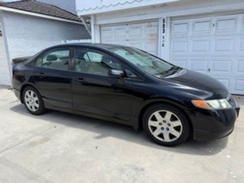 Used 2008 Honda Civic LX image 1