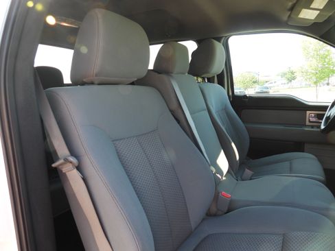 Used 2011 Ford F150 XLT w/ XLT Convenience Pkg AWD/4WD image 25