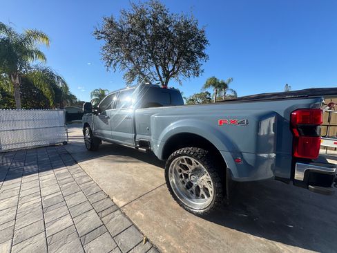 Used 2023 Ford F350 Lariat w/ Lariat Ultimate Package image 6