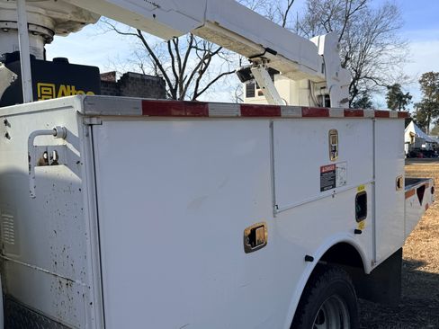 Used 2013 RAM 5500 Tradesman w/ Ambulance Prep Group image 2