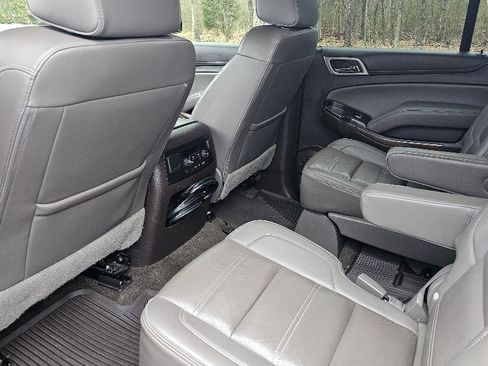 Used 2018 GMC Yukon XL Denali w/ Denali Ultimate Package image 17