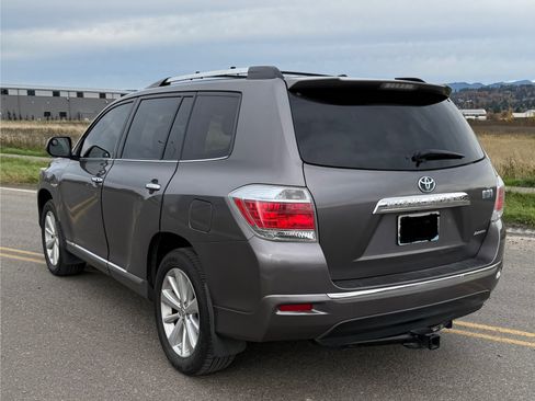 Used 2012 Toyota Highlander Limited image 11