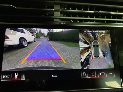 Used 2023 Audi RS Q8 image 12