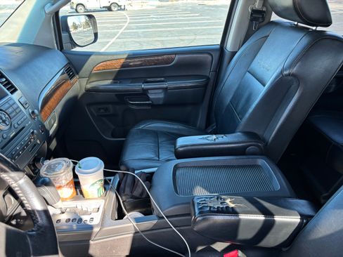 Used 2011 Nissan Armada Platinum w/ 2nd Row Captain Seat Pkg image 12