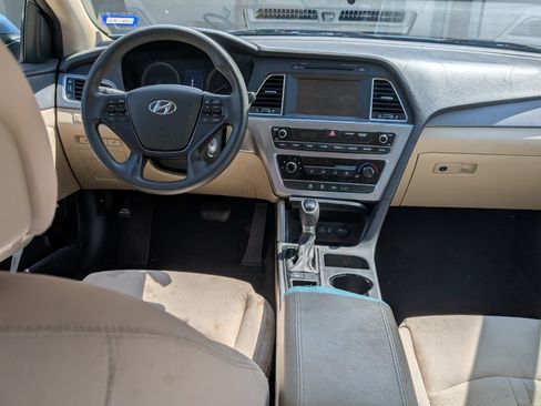 Used 2016 Hyundai Sonata SE image 10
