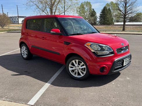 Used 2012 Kia Soul + FWD image 5