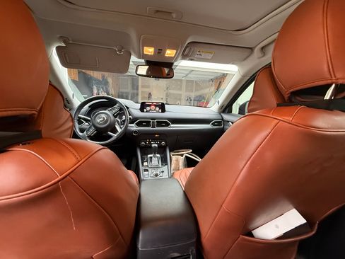 Used 2019 MAZDA CX-5 Touring image 6