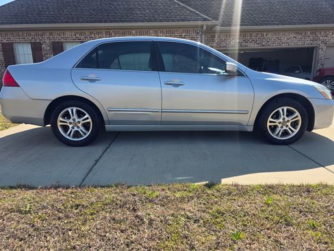 Used 2007 Honda Accord SE image 5