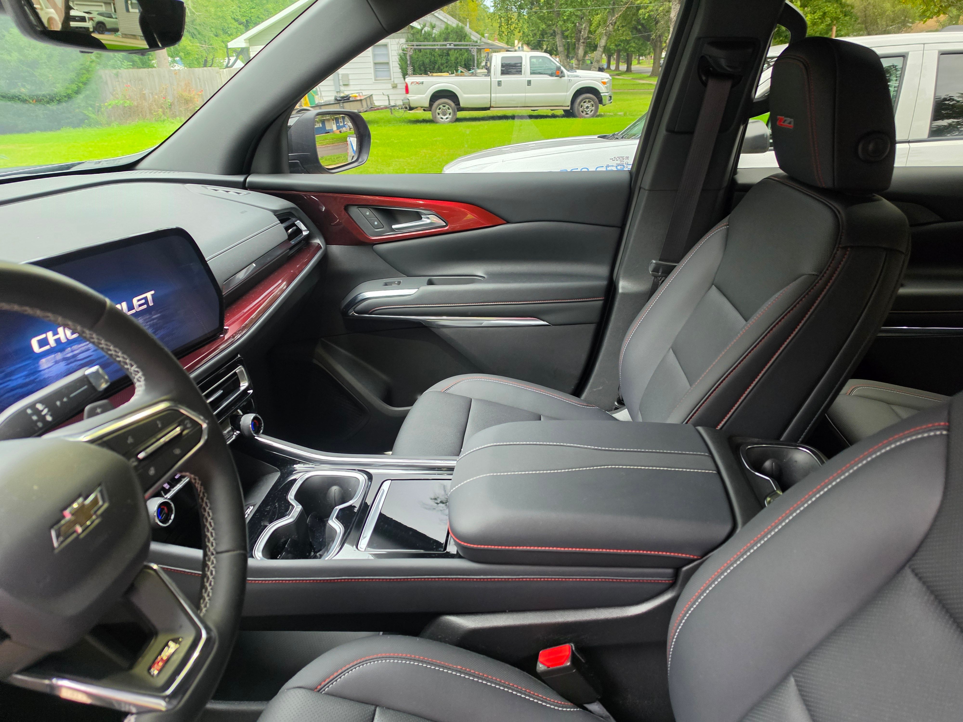Used 2026 Chevrolet Traverse Z71 w/ Driver Confidence Package AWD/4WD image 14