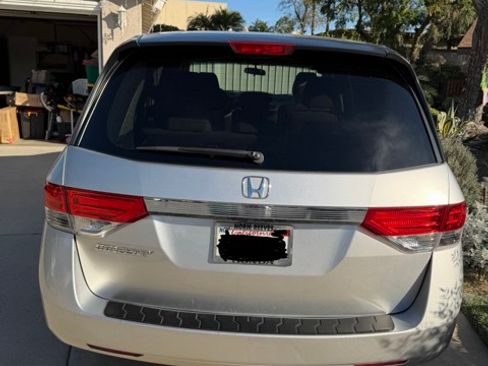 Used 2015 Honda Odyssey EX image 6