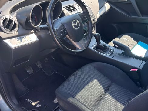 Used 2012 MAZDA MAZDA3 i Touring FWD image 10