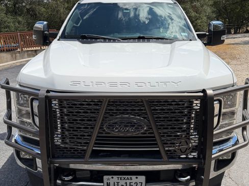 Used 2020 Ford F350 King Ranch w/ Chrome Package AWD/4WD image 10