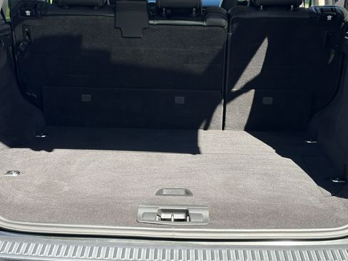 Used 2013 Land Rover Range Rover Sport HSE LUX w/ Luxury Interior Pkg image 19