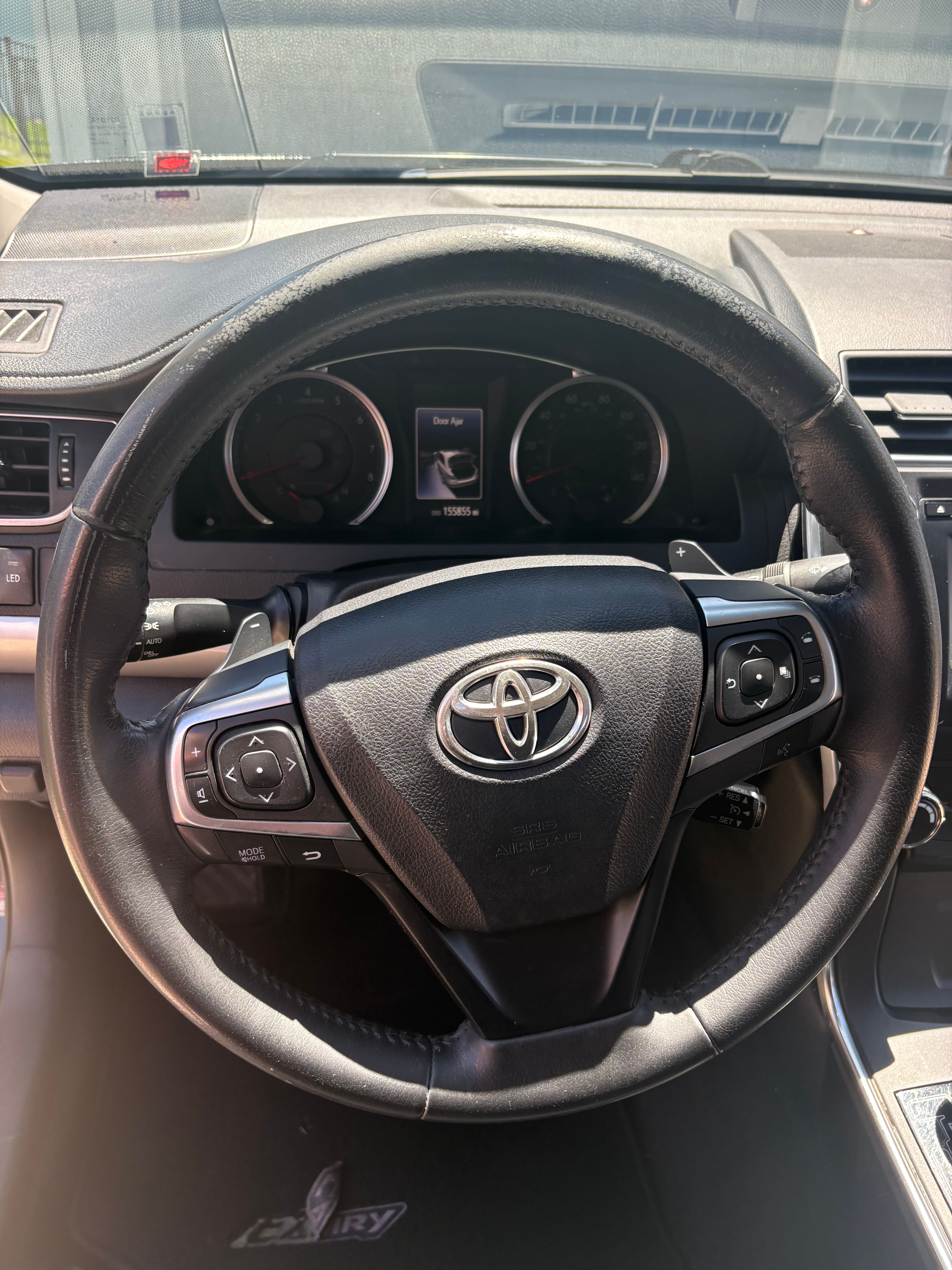 Used 2016 Toyota Camry SE FWD image 9