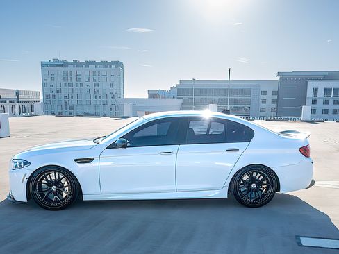 Used 2014 BMW M5 Competition image 4