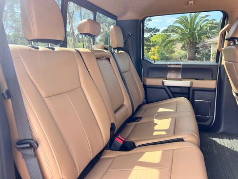 Used 2022 Ford F350 Lariat w/ Lariat Ultimate Package image 15