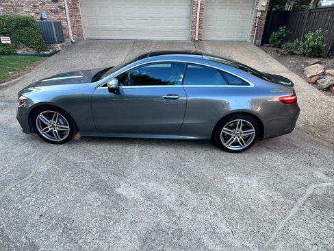 Used 2018 Mercedes-Benz E 400 Coupe image 6