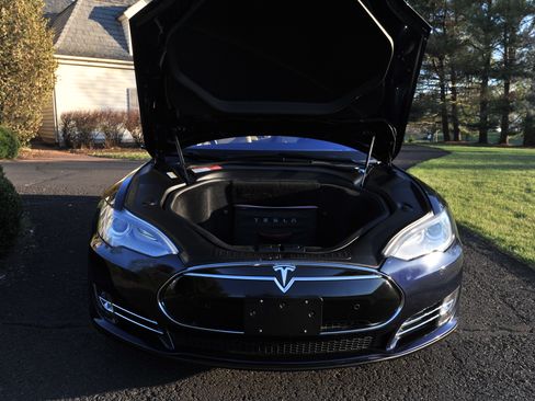 Used 2014 Tesla Model S image 13