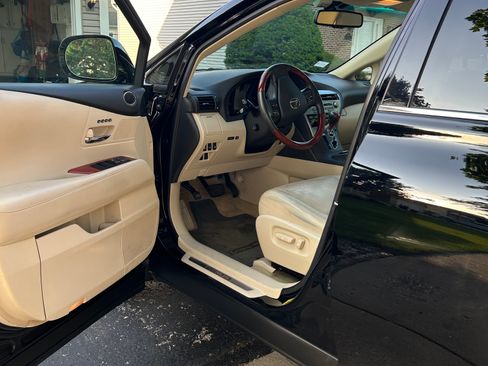Used 2012 Lexus RX 450h AWD w/ Premium Pkg image 15