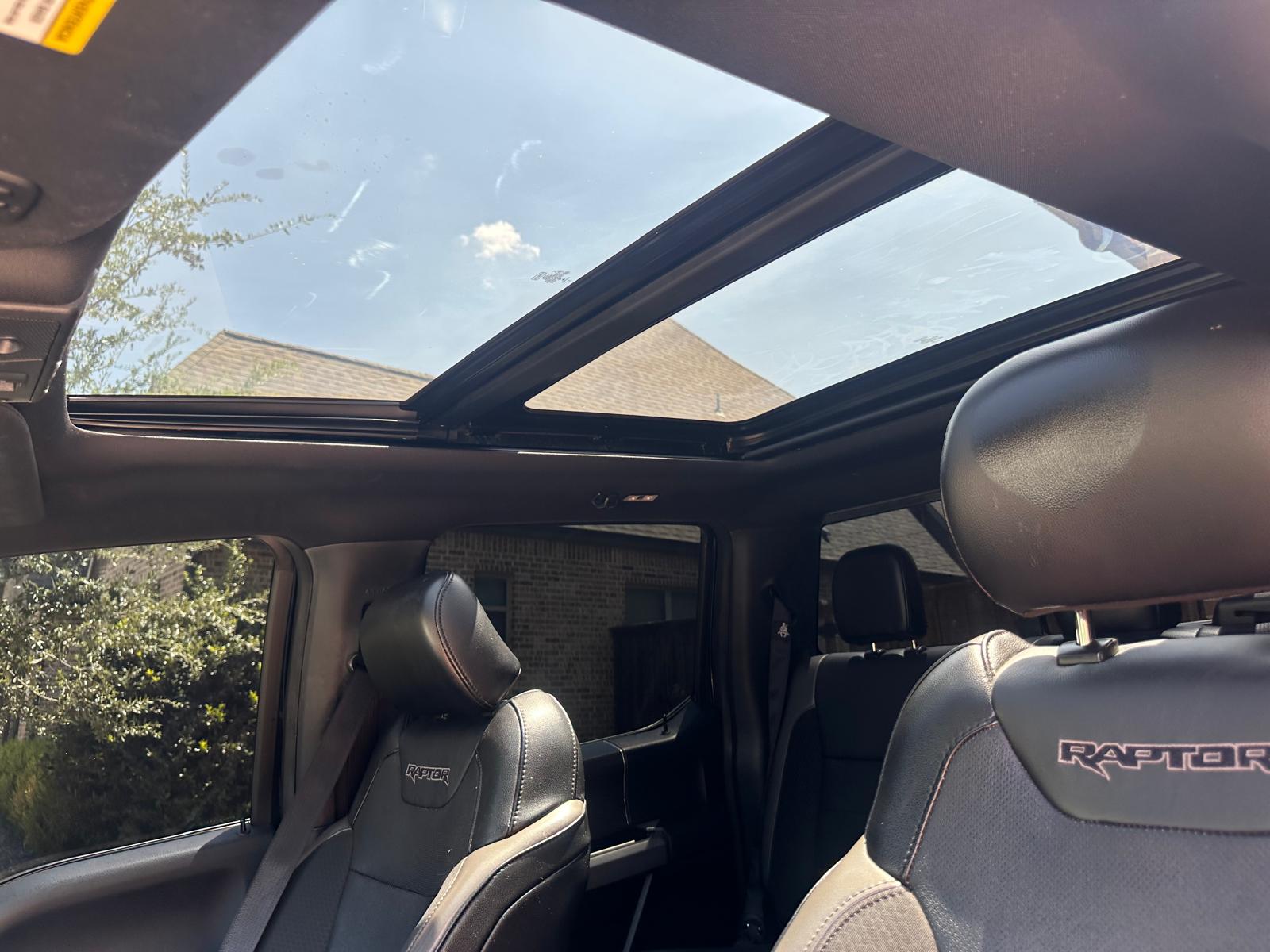 Used 2019 Ford F150 Raptor w/ Equipment Group 802A Luxury AWD/4WD image 14