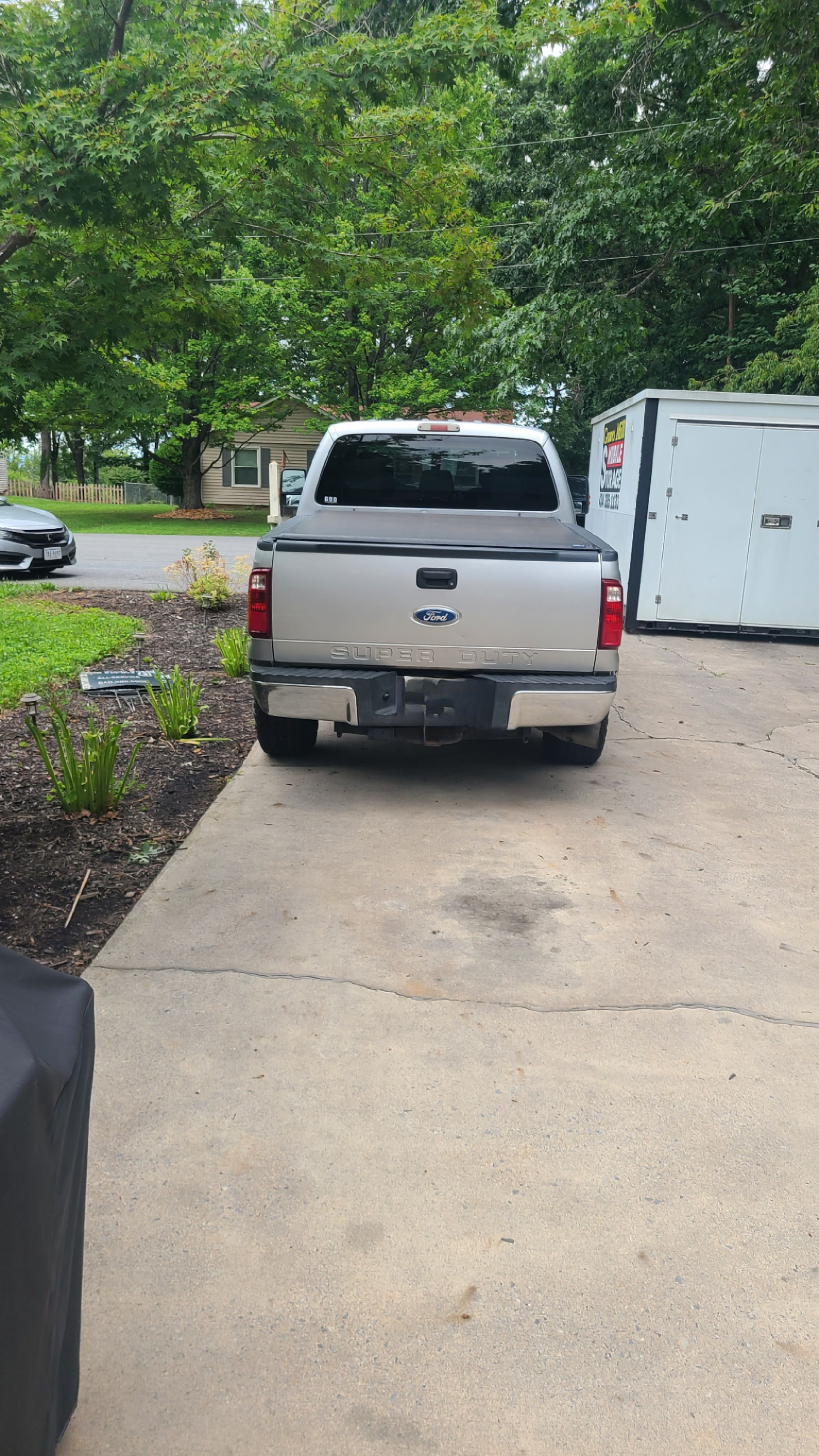 Used 2012 Ford F250 XLT w/ FX4 Off Road Pkg AWD/4WD image 2