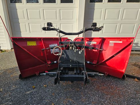 Used 2016 RAM 3500 Tradesman w/ Chrome Appearance Group image 16