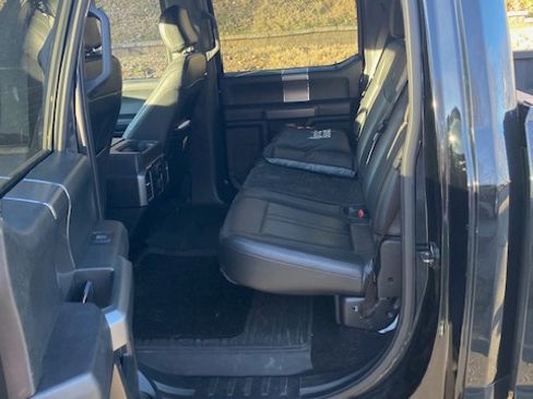 Used 2016 Ford F150 XLT w/ Equipment Group 301A Mid image 8