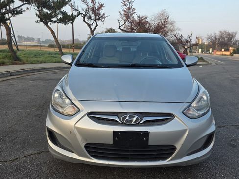 Used 2013 Hyundai Accent GLS image 1