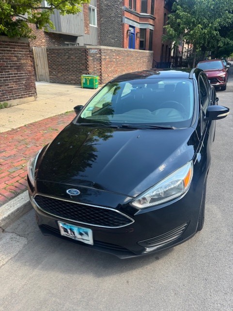 Used 2016 Ford Focus SE w/ SE Cold Weather Package FWD image 1