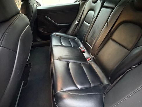 Used 2021 Tesla Model 3 Long Range image 13
