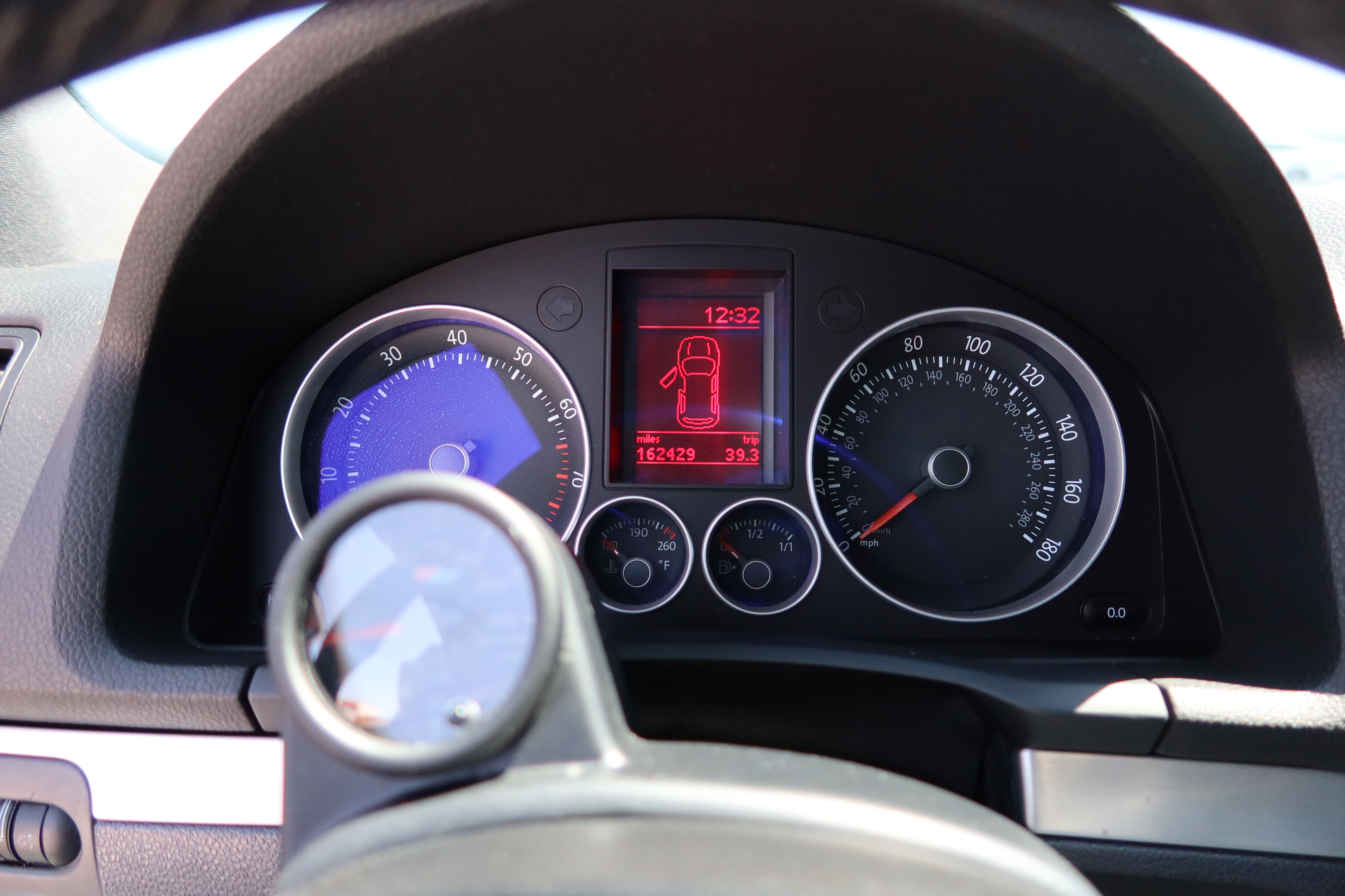 Used 2006 Volkswagen GTI 2.0T 2-Door FWD image 6