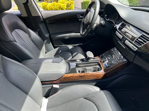 Used 2012 Audi A8 L 4.2 image 11