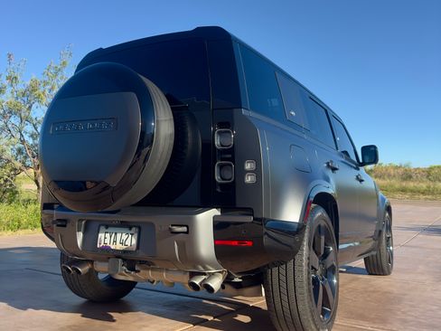 Used 2024 Land Rover Defender 110 Carpathian Edition image 16