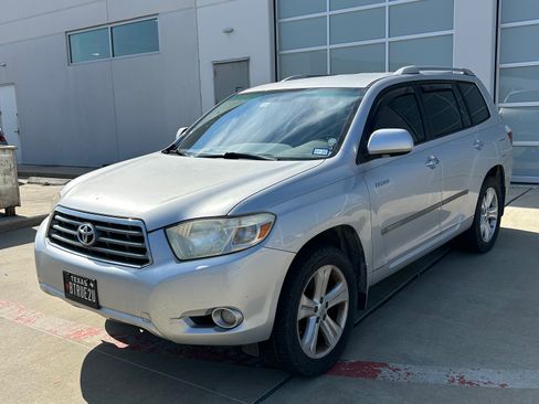 Used 2008 Toyota Highlander Limited w/ Tow Pkg image 1