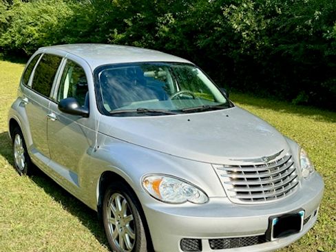 Used 2007 Chrysler PT Cruiser Touring w/ Fleet Value Group I FWD image 4