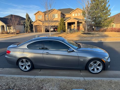 Used 2007 BMW 335i Coupe image 5