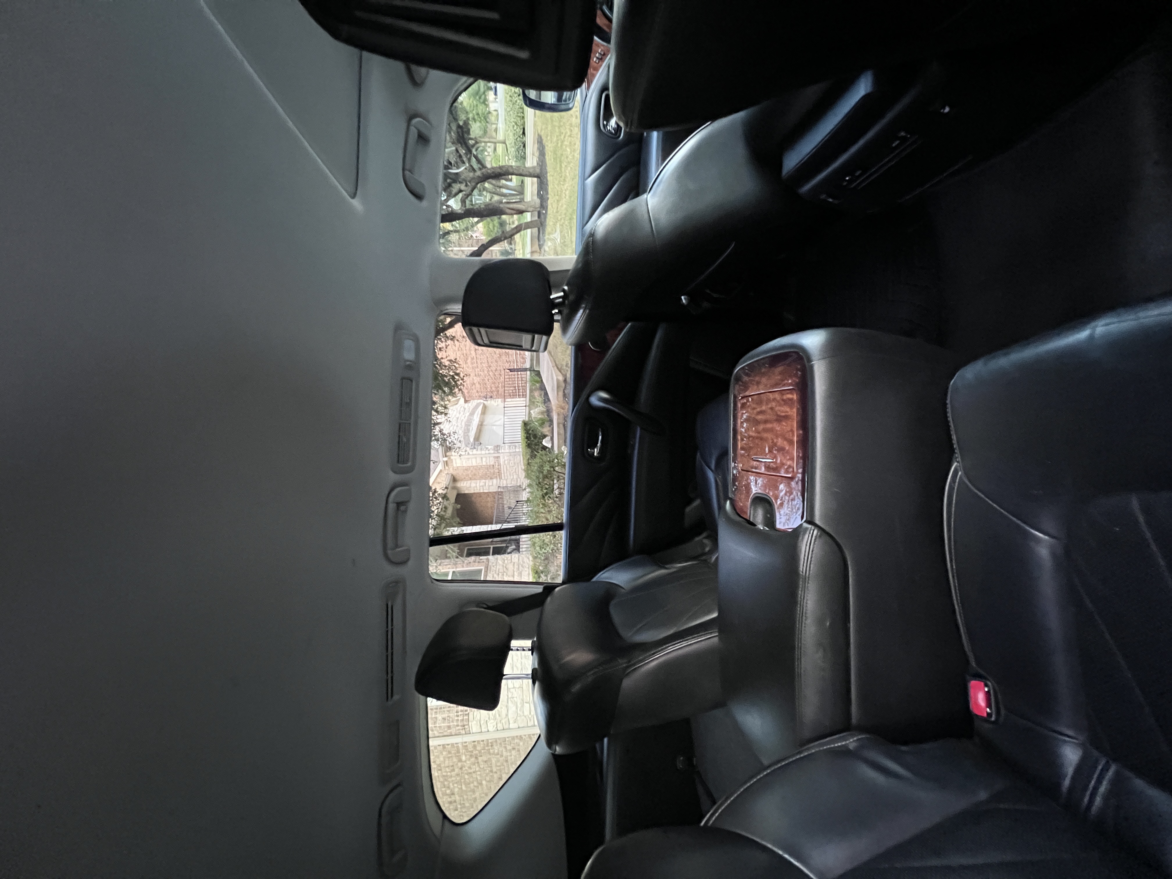 Used 2016 INFINITI QX80 2WD w/ Deluxe Technology Package image 18