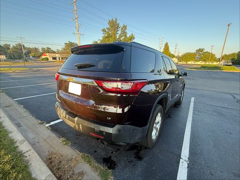 Used 2019 Chevrolet Traverse LT AWD/4WD image 6