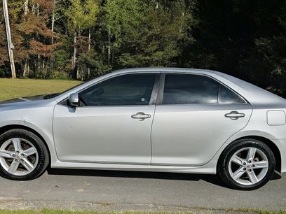 Used 2013 Toyota Camry SE