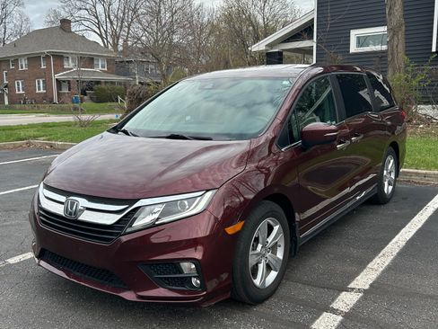 Used 2019 Honda Odyssey EX-L image 2