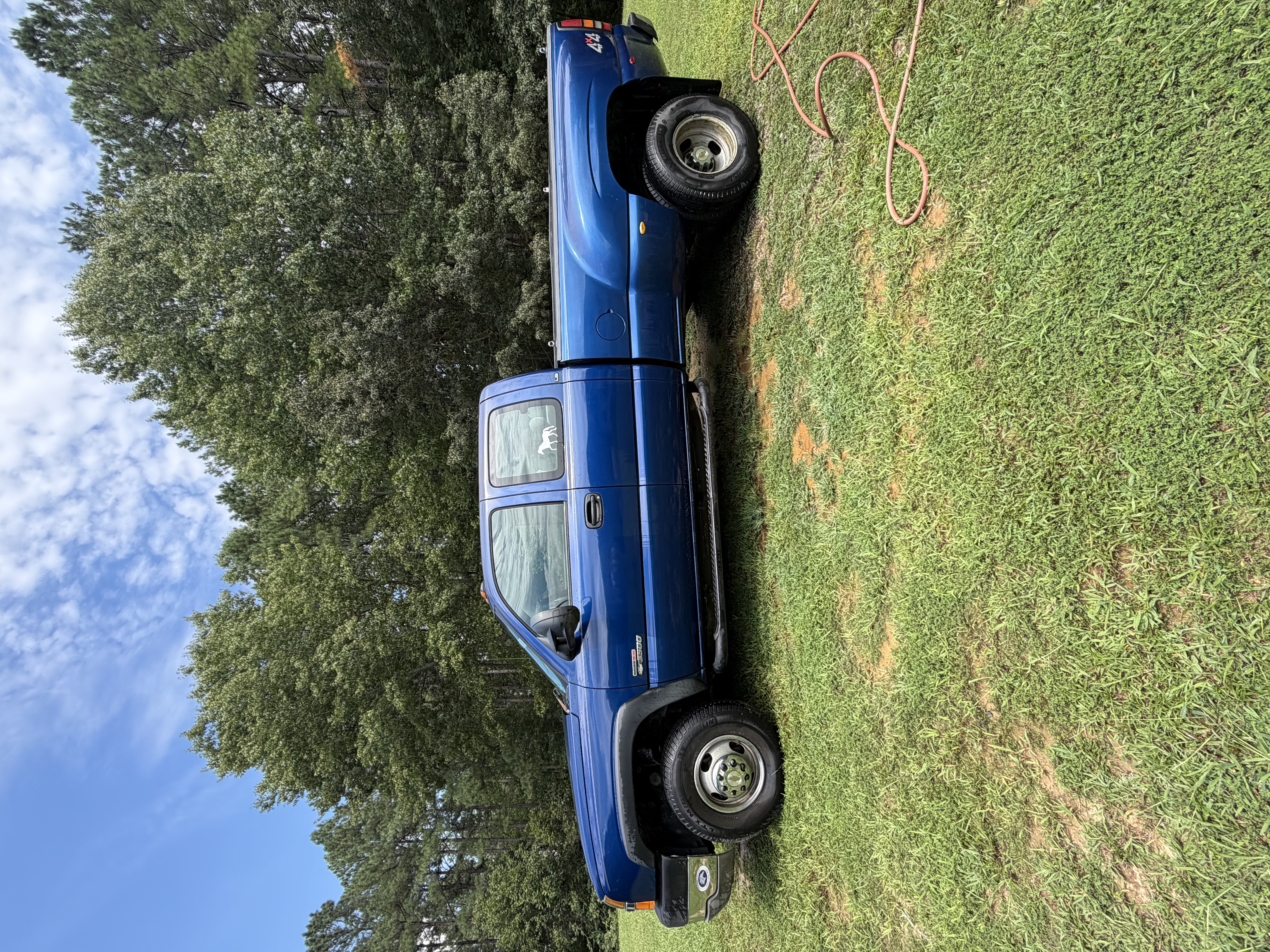 Used 2003 Chevrolet Silverado 3500 LS AWD/4WD image 11