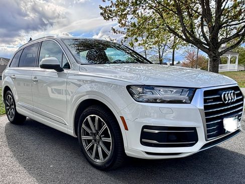 Used 2018 Audi Q7 3.0T Premium Plus w/ Premium Plus Package AWD/4WD image 1