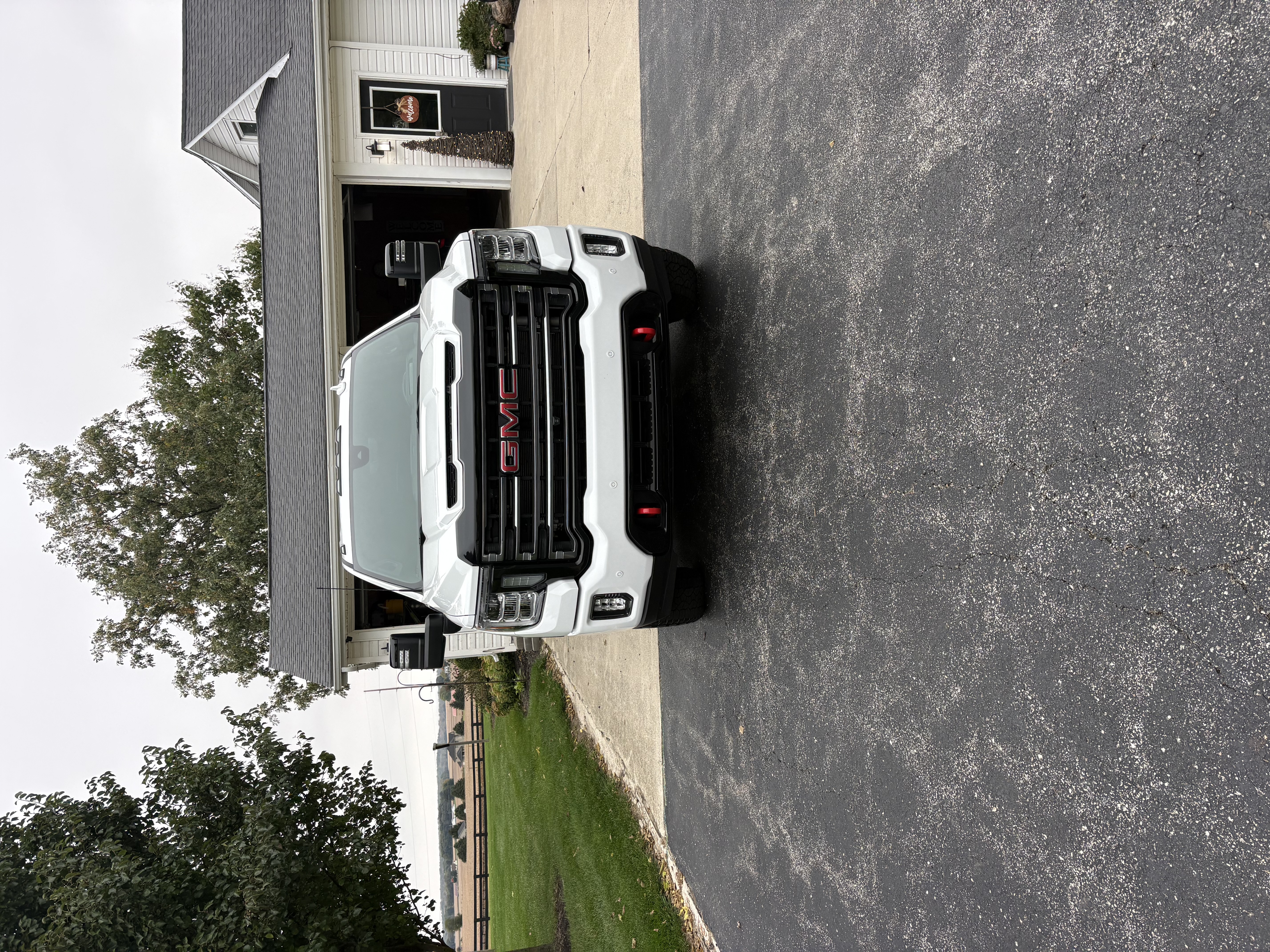 Used 2023 GMC Sierra 3500 AT4 w/ AT4 Premium Plus Package AWD/4WD image 13