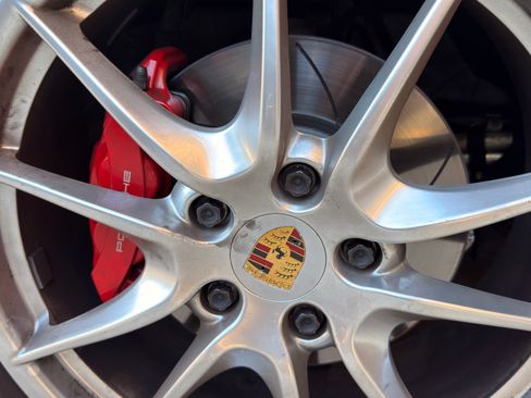 Used 2016 Porsche Cayman GTS image 17