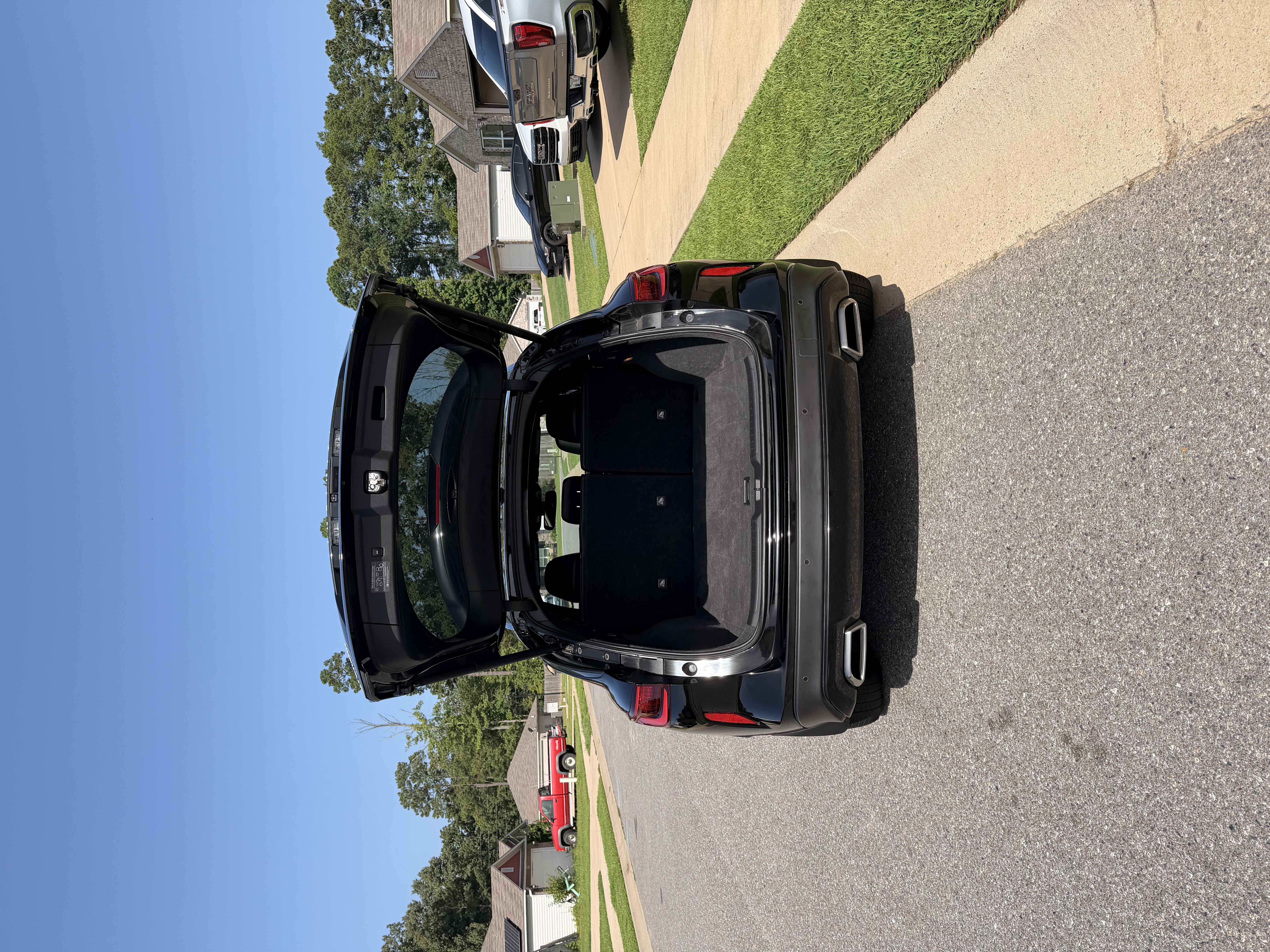 Used 2022 INFINITI QX50 Luxe w/ Appearance Package FWD image 11