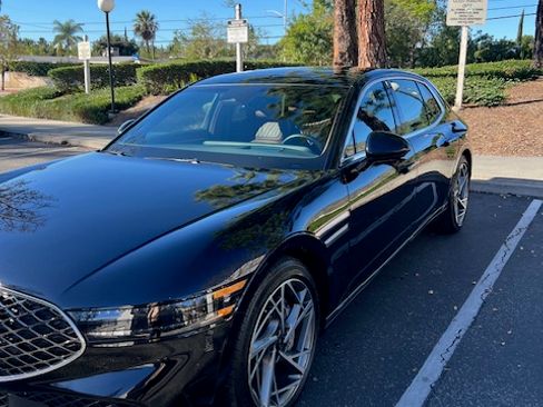 Used 2023 Genesis G90 3.5T image 2